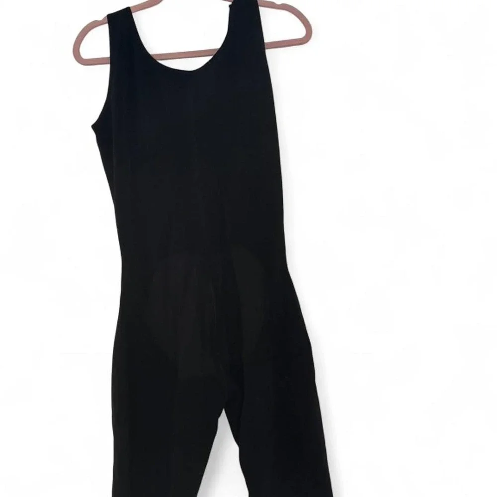 Black full body faja shapewear bodysuit in size XXL